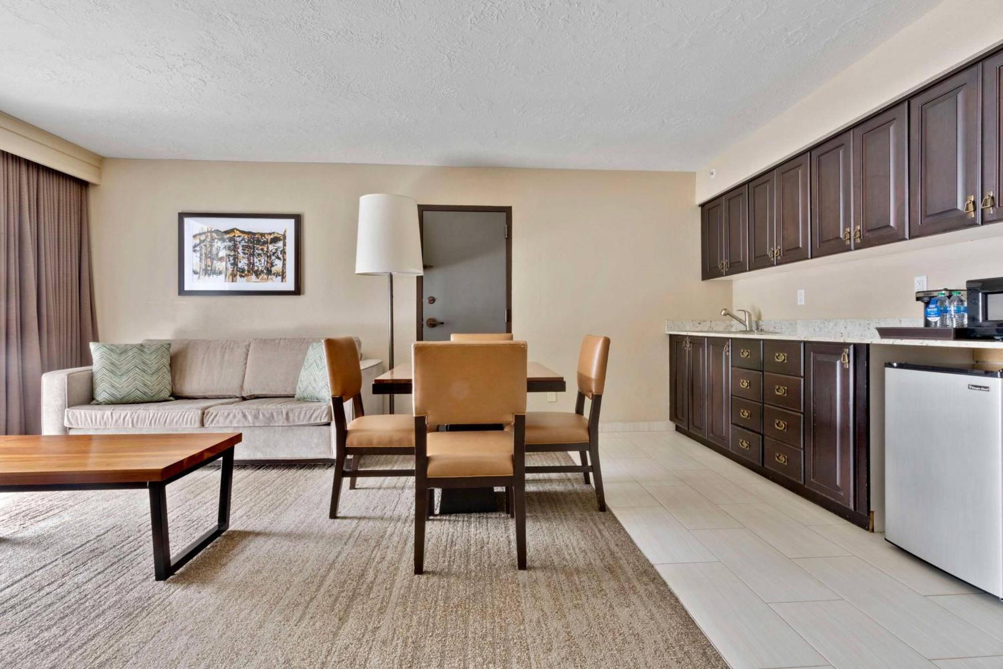 Doubletree By Hilton Hotel Park City - The Yarrow Exterior photo