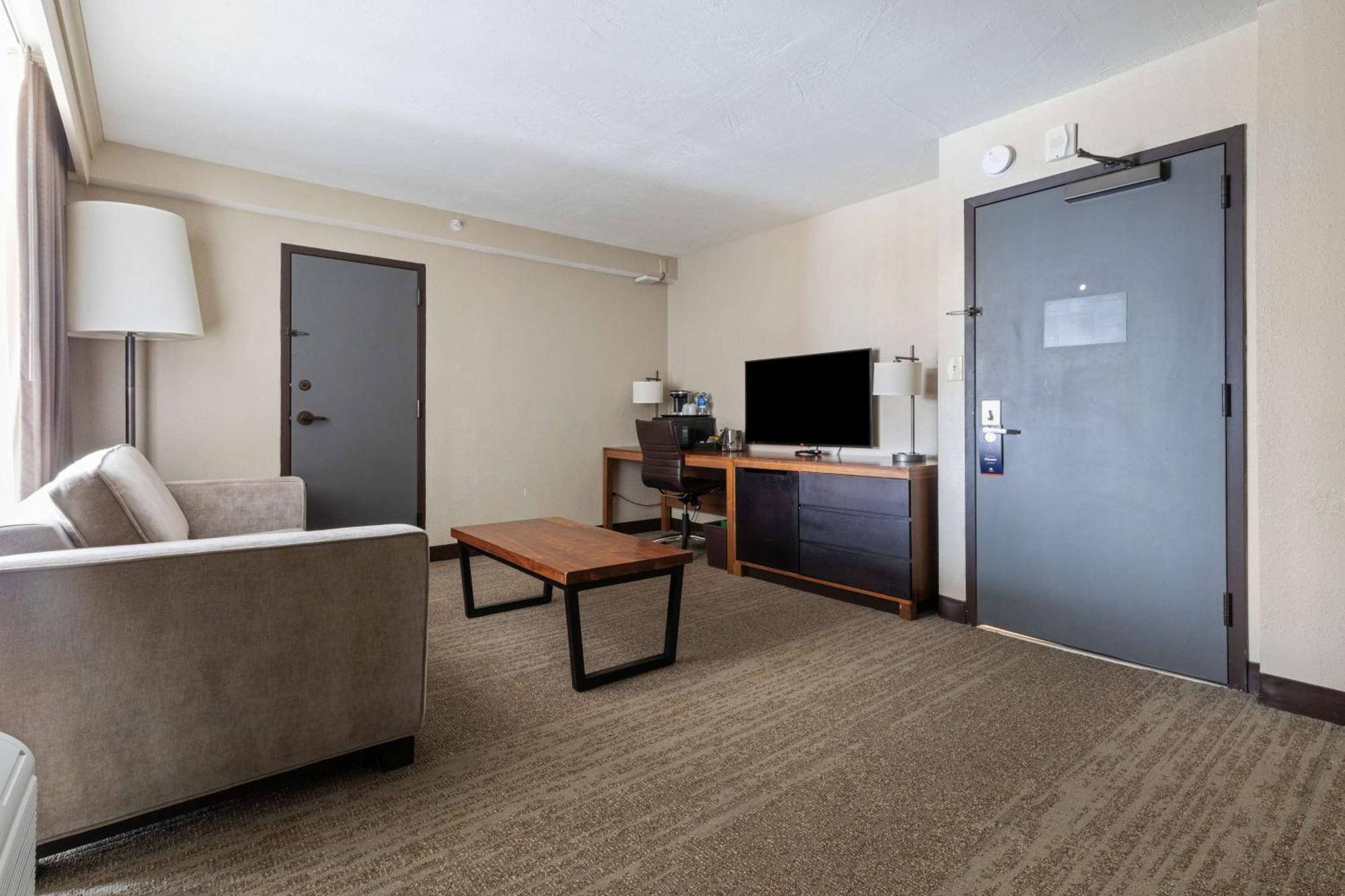 Doubletree By Hilton Hotel Park City - The Yarrow Exterior photo